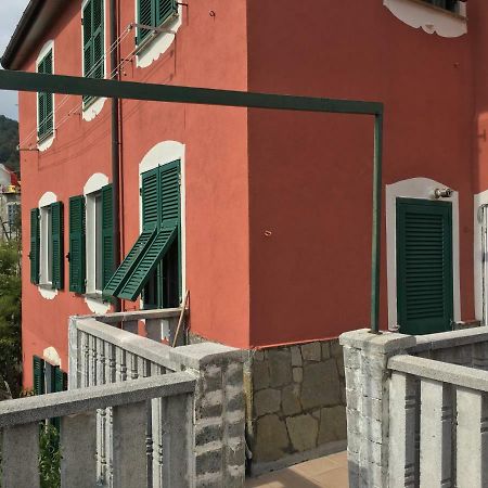 La Casa Di Zoe Apartamento Uscio Exterior foto