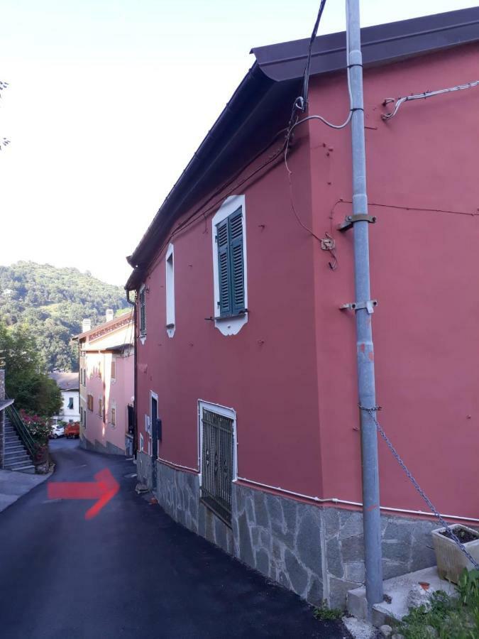 La Casa Di Zoe Apartamento Uscio Exterior foto